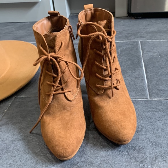 Booties - Picture 2 of 6